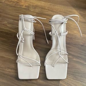 Lace up Chunky Heels